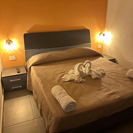 Nathouse Apartment Villafranca Tirrena Luaran gambar