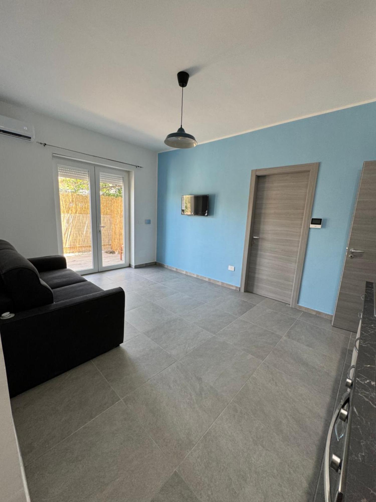 Nathouse Apartment Villafranca Tirrena Luaran gambar