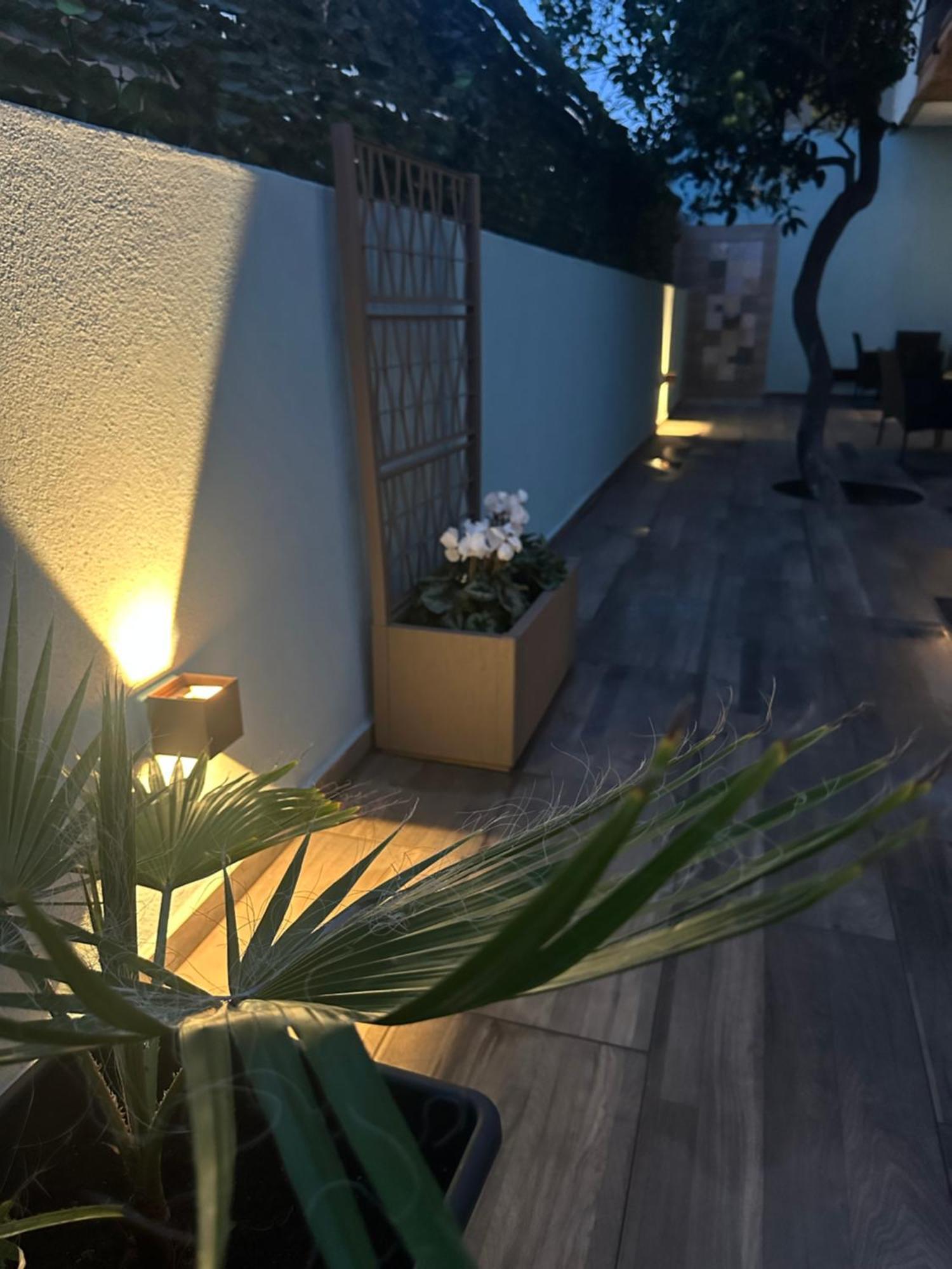 Nathouse Apartment Villafranca Tirrena Luaran gambar